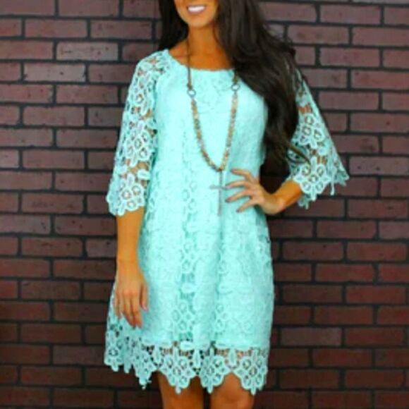crown & ivy Dresses & Skirts - BRAND NEW CROWN&IVY PETITE RETRO LACE OVERLAY 3/4 SLEEVE WOMEN"S DRESS